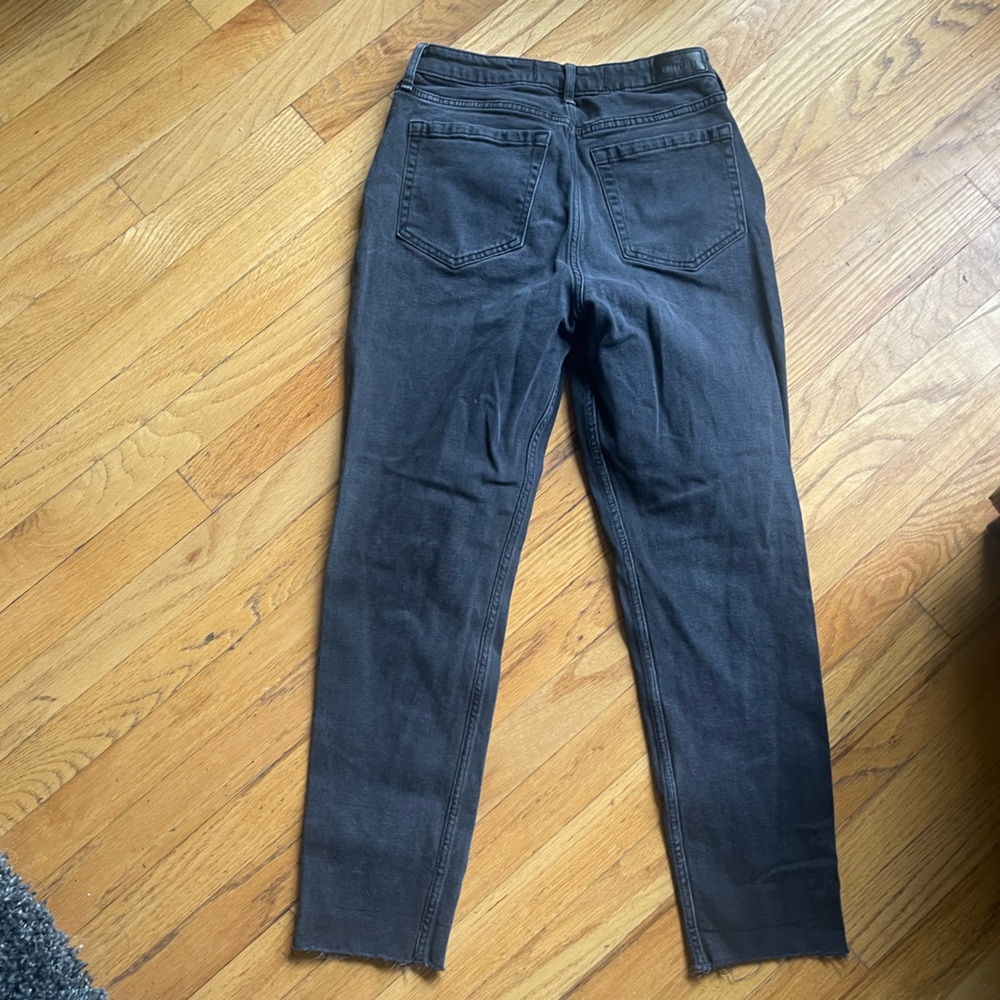 Hollister Dark Denim Jeans - Picture 5 of 6